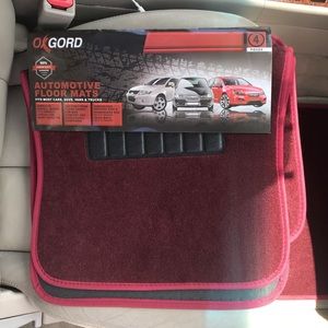 Car floor mats